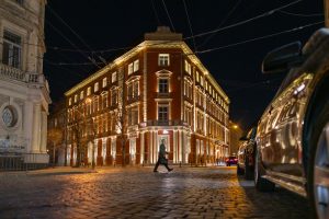 Digital hotel